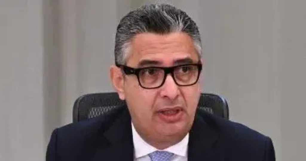 وزير التموين
