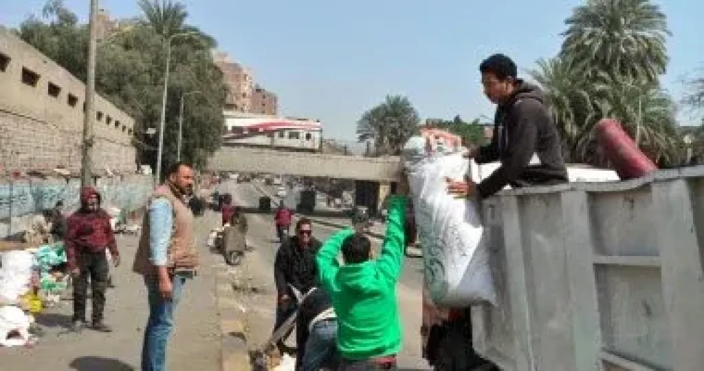 جانب من الحملات 