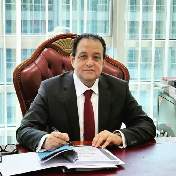 علاء عابد