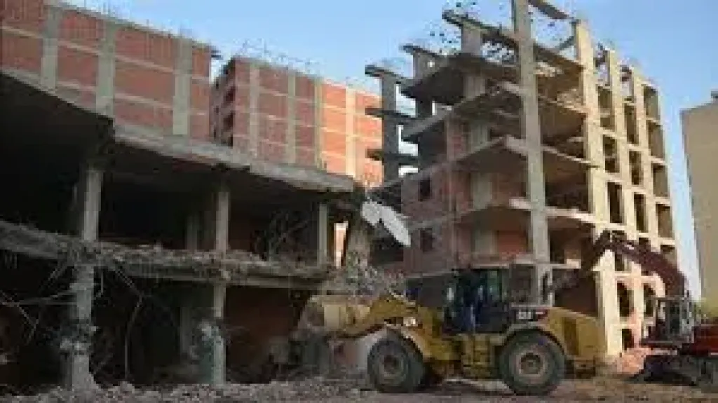 مخالفه بناء