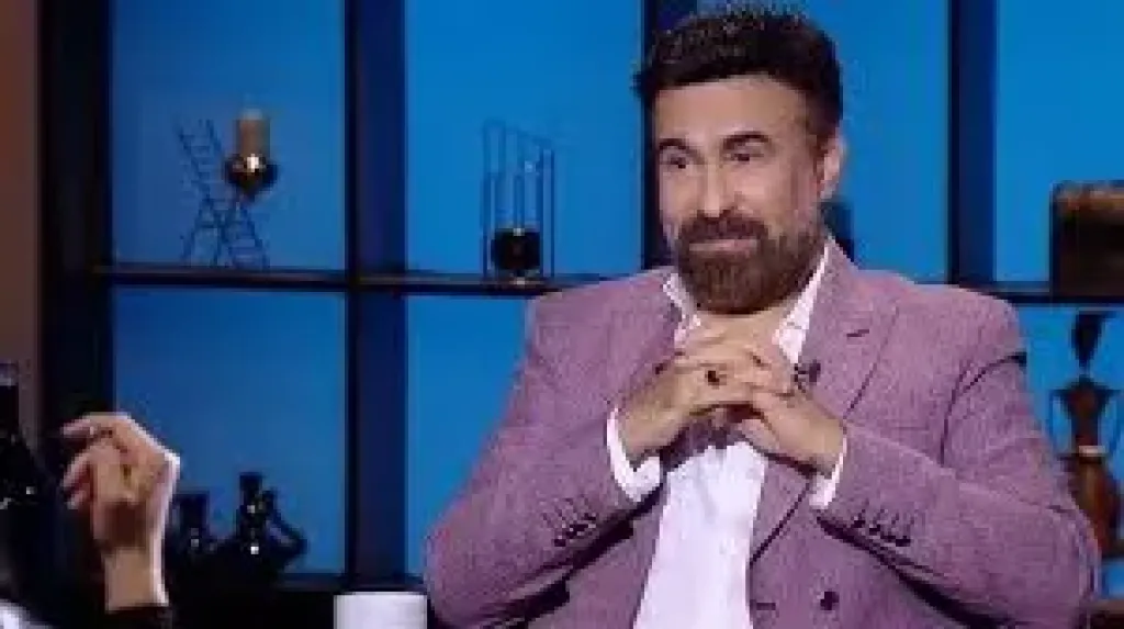 الفنان طارق الدسوقى