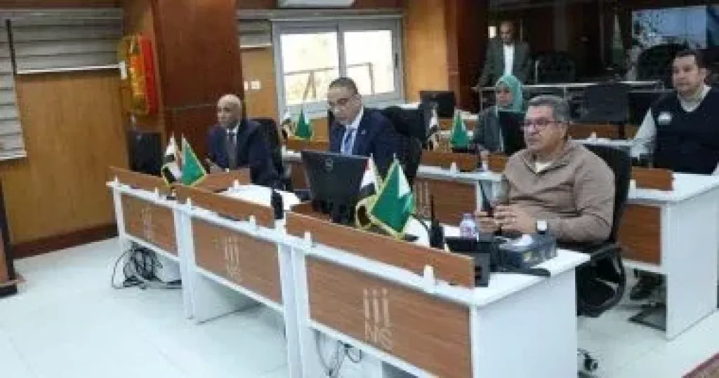 لقاء محافظ الجيزة