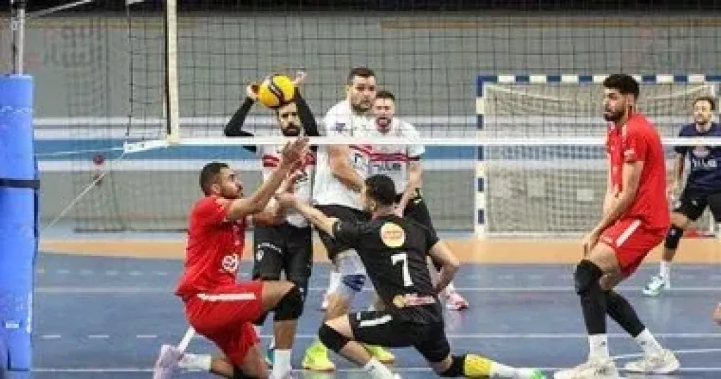   الكرة الطائرة  