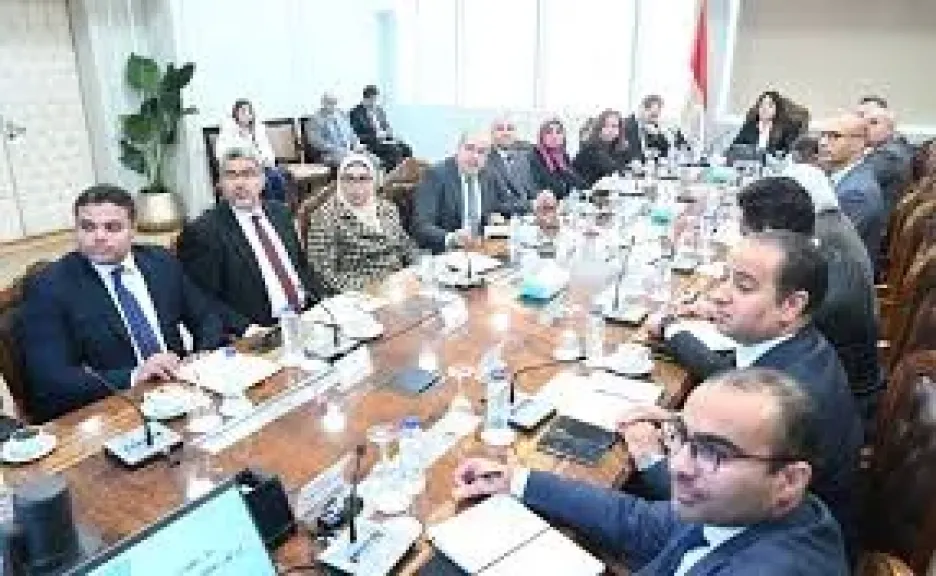 خلال  الاجتماع