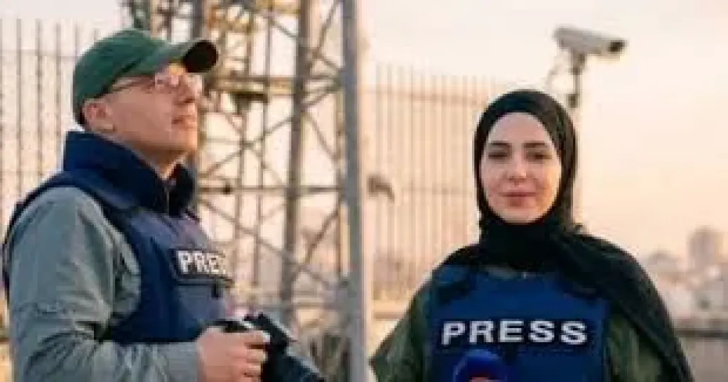 فاطمة فتوني-والزميل علي شعيب