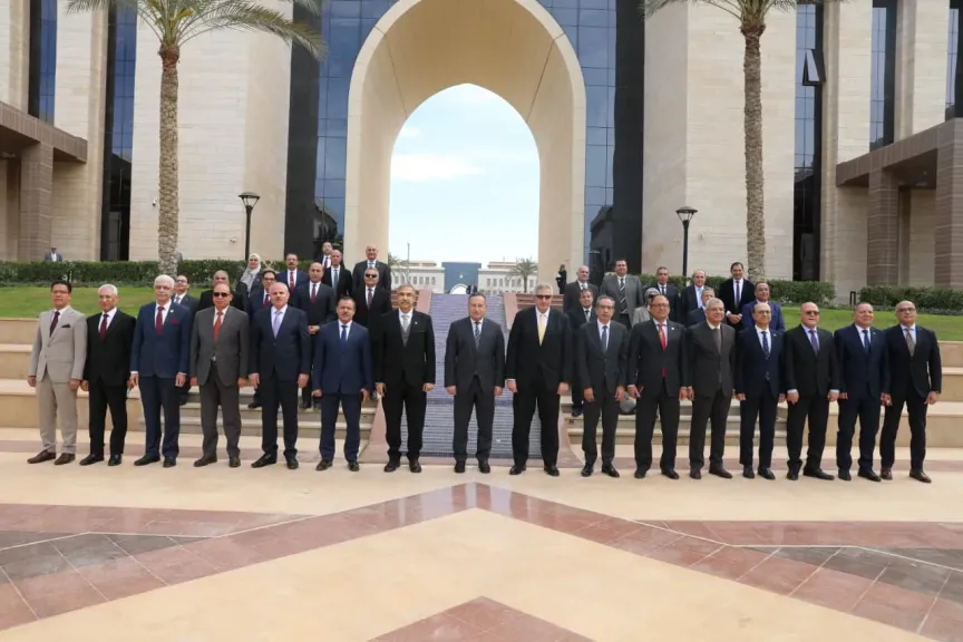 جانب من الاجتماع 