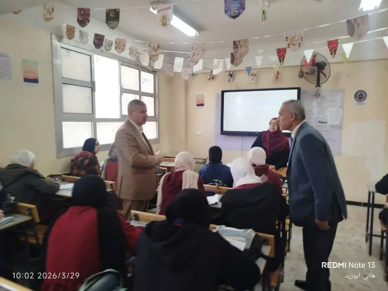 جانب من المتابعة 