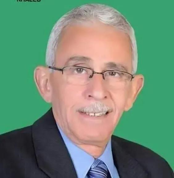 الدكتور نبيل العطار