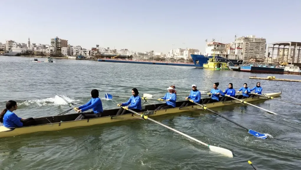  التجديف 