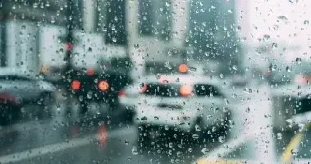 أمطار غزيرة 