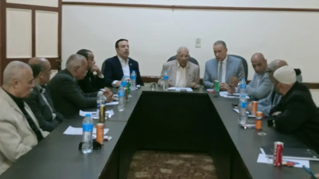 جانب من الاجتماع 