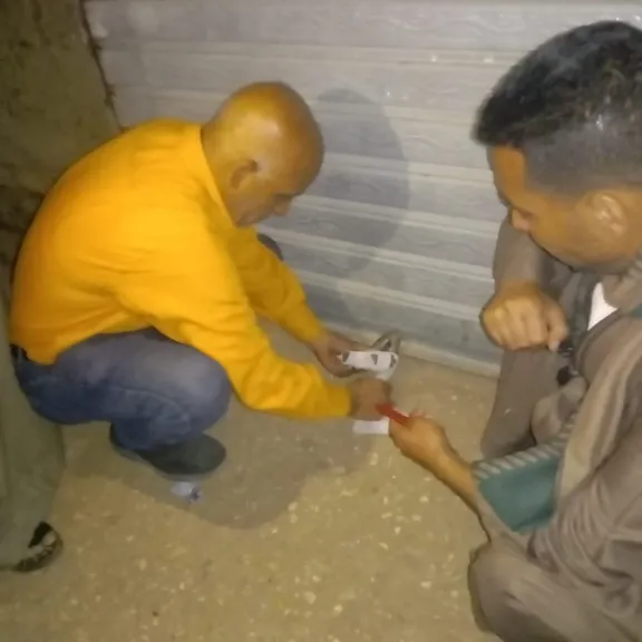 جانب من متابعه الغلق 