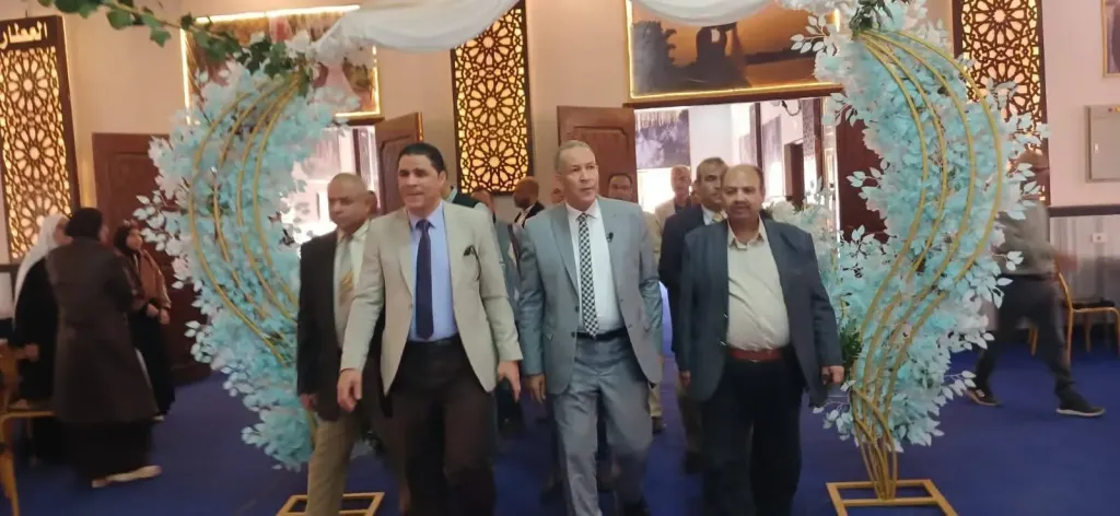 محافظ أسيوط 
