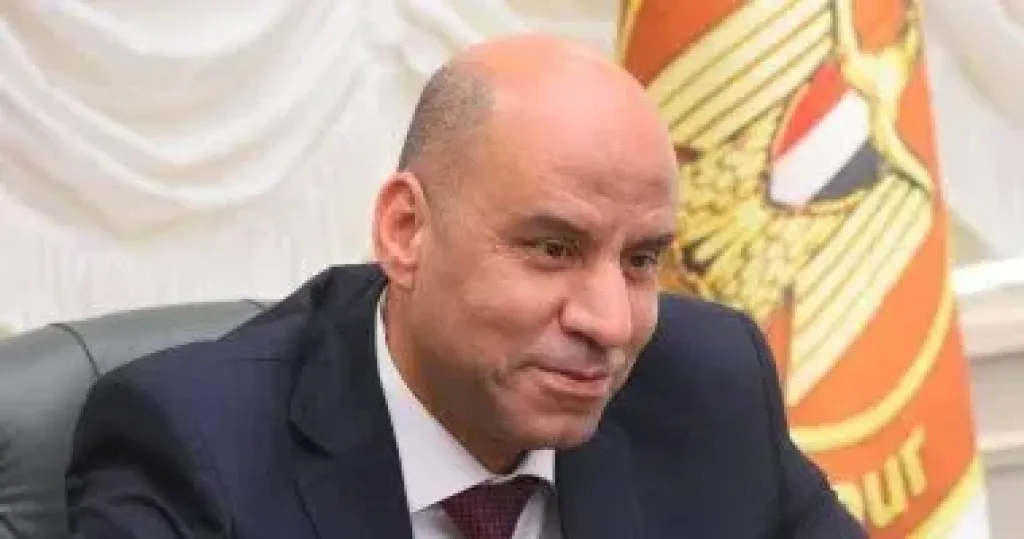 وزير العمل 