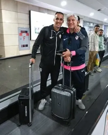 وصول بعثة الزمالك إلى الجزائر 