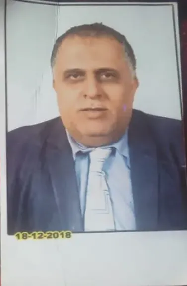 الكاتب