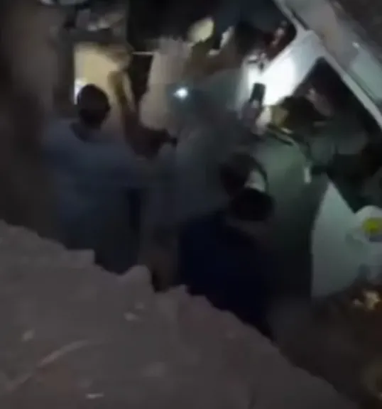 جانب من متابعه 