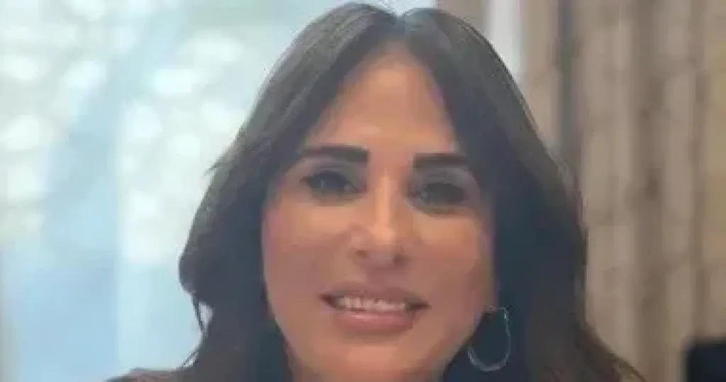 وزيرة الاسكان