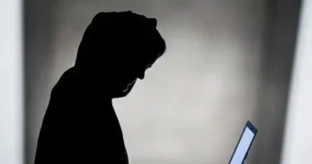 ابتزاز 