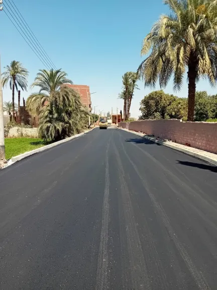 جانب من متابعه 