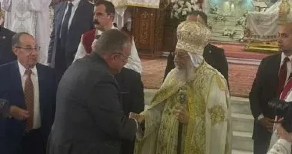 رئيس القومي لحقوق الإنسان يهنئ البابا تواضروس بعيد القيامة