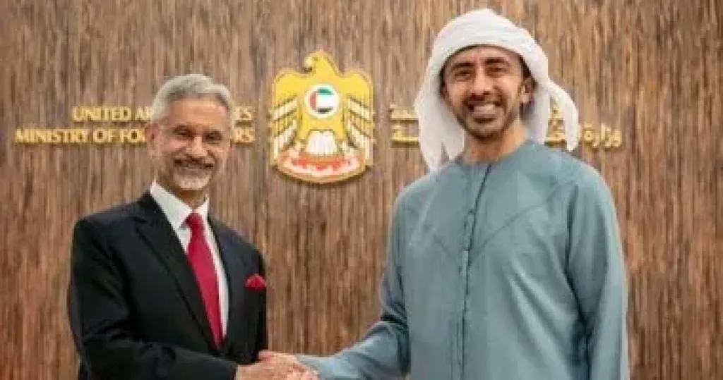الشيخ عبدالله بن زايد آل نهيان ونظيره الهندى