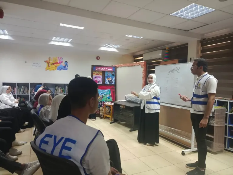 جانب من الندوه 