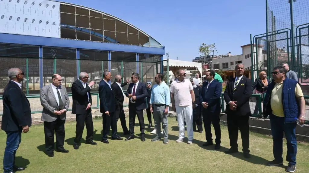 شباب القاهرة 