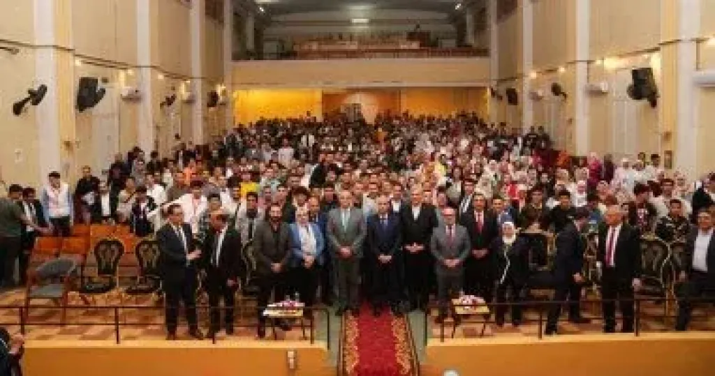 وزير العمل يعلن 1200 منحة تدريبية مجانية لتأهيل الشباب للسوق