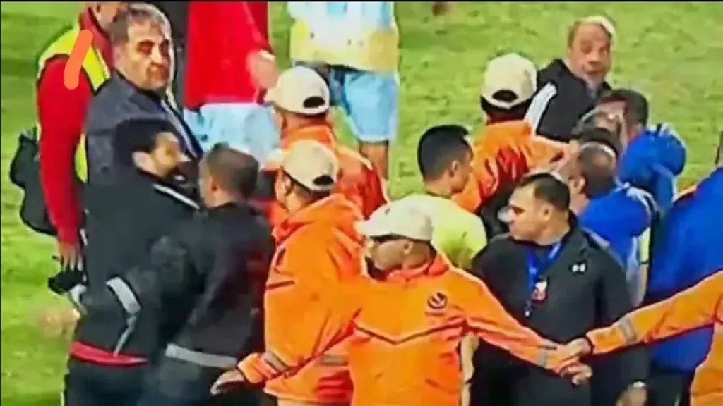 الواقعه سبب ايقاف محمد الشناوى