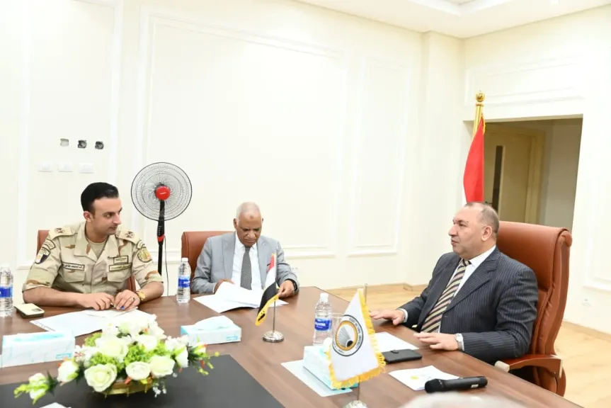 رئيس جامعة الاهليه 