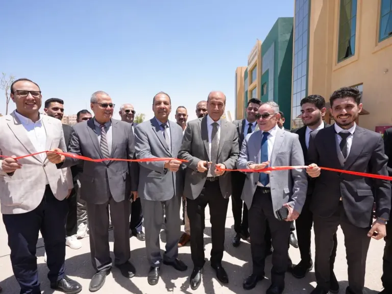 رئيس جامعة أسيوط 
