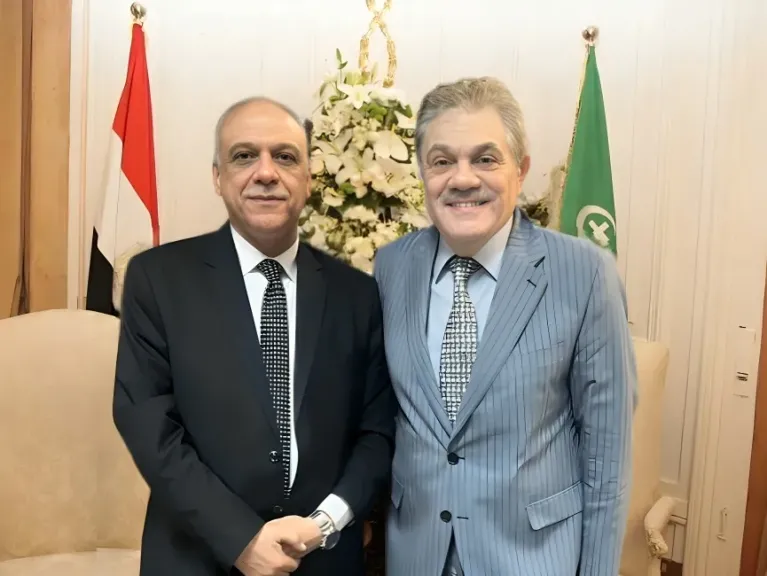 الوفد يُعين الخبير الاقتصادى  إبراهيم المليجى رئيسًا للجنة تنمية الموارد البشرية والمالية 