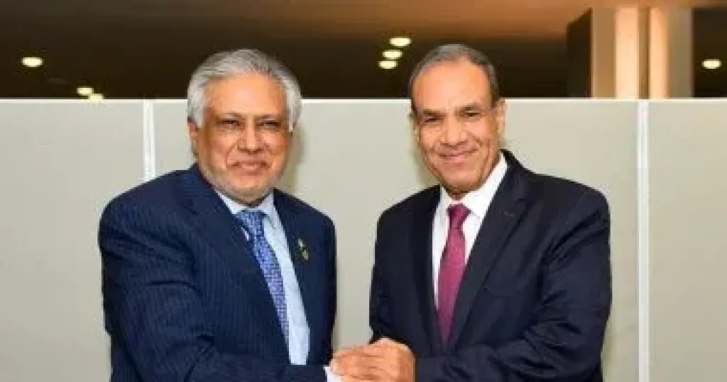 وزير الخارجية 