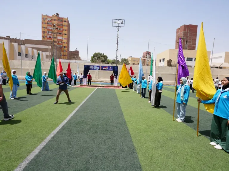 جانب من متابعه الملاعب 