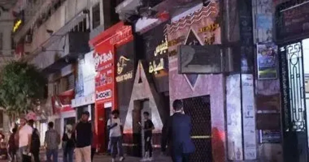 غلق المحلات 