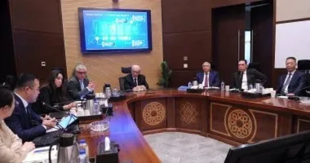 جانب من الاجتماع 