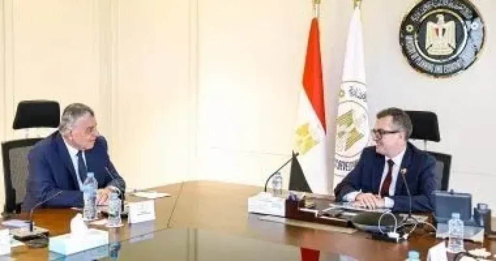 وزير التخطيط يبحث سُبل دعم قطاع ريادة الأعمال
