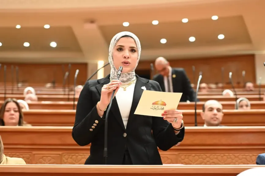 غادة قنديل 