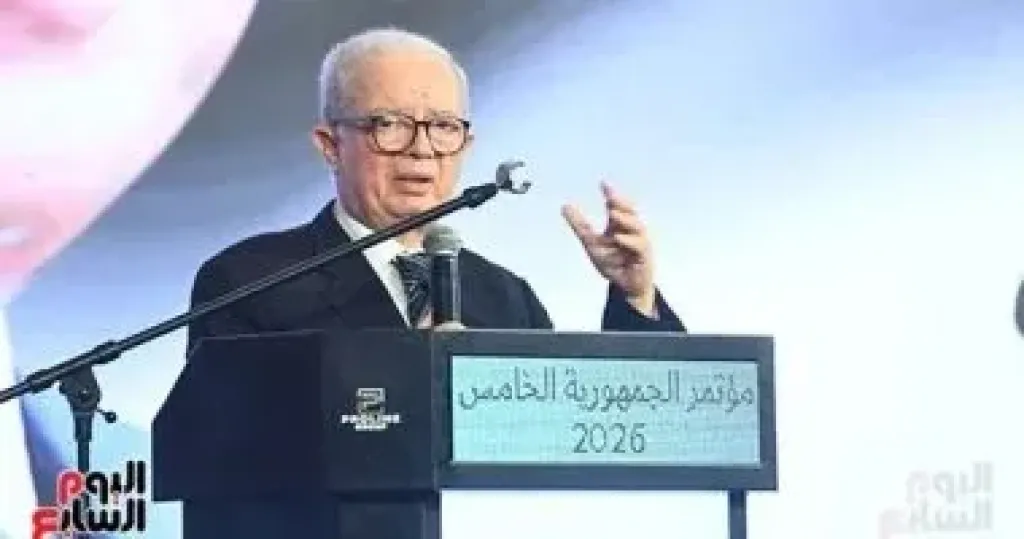 الدكتور حسين عيسى نائب رئيس الوزراء للشئون الاقتصادية