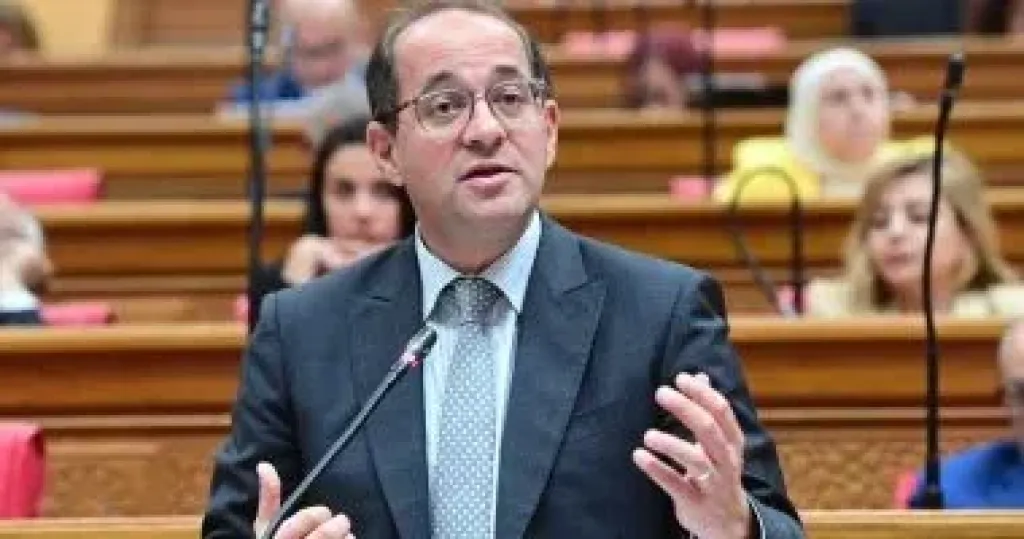 وزير المالية 