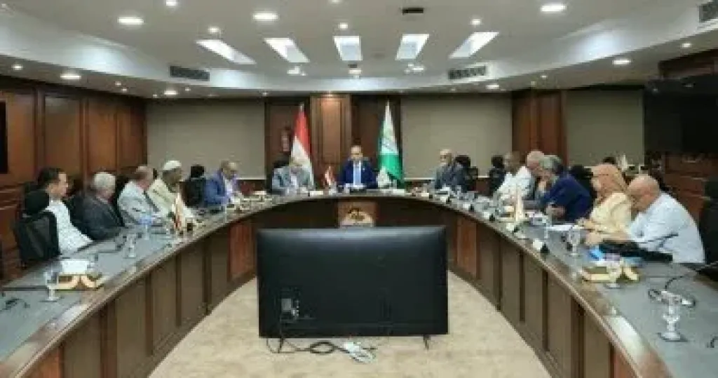 جانب من الاجتماع 
