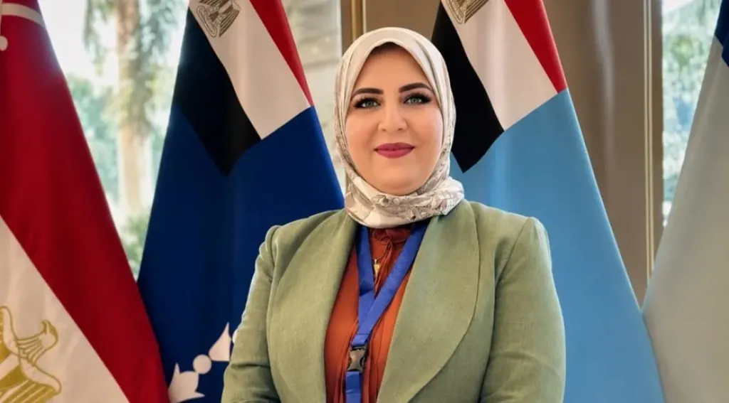  الدكتورة هناء عبد الحميد