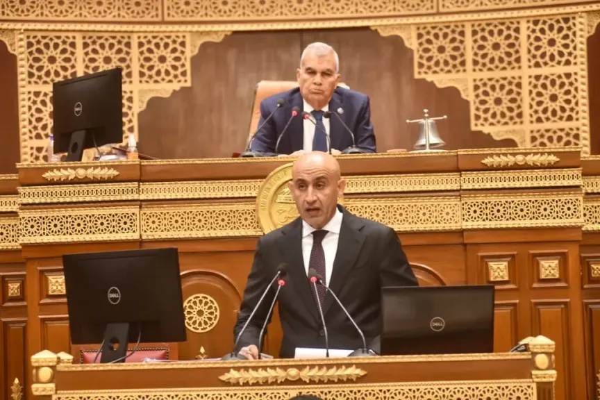وزير التربية والتعليم 
