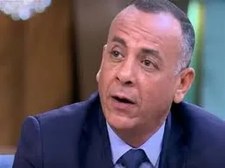 وزير السياحة والآثار  ود. مصطفى وزيرى