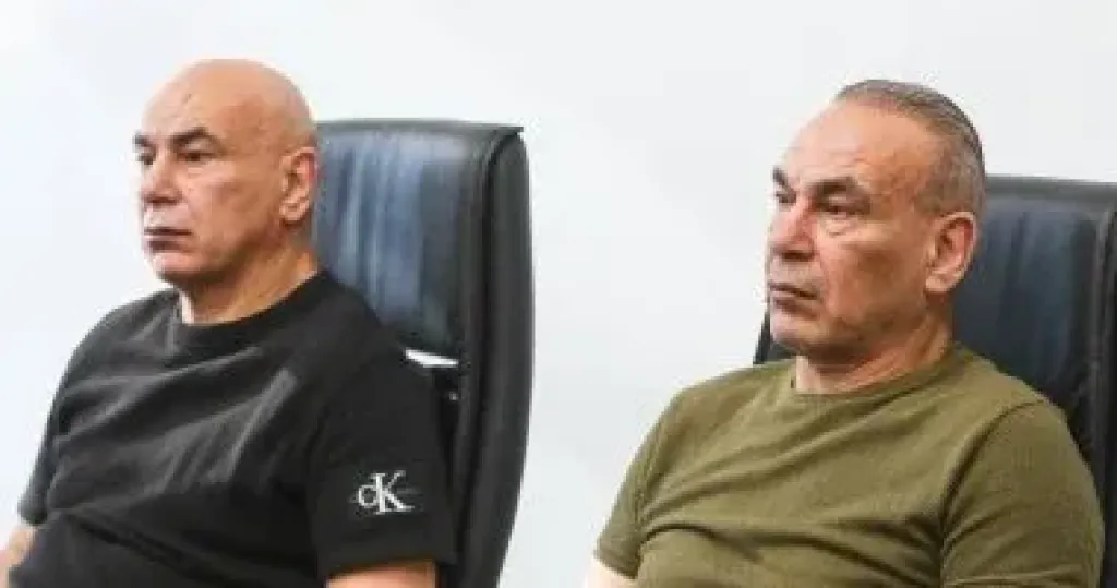 حسام حسن  وإبراهيم حسن  