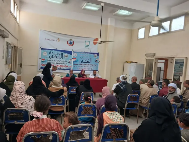 جانب من متابعه 