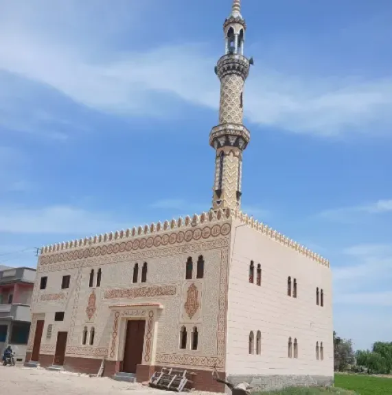 احدى المساجد