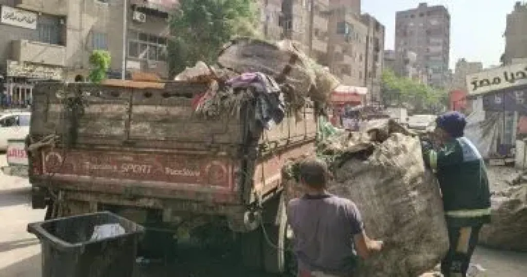 متابعة مستوى النظافة العامة ورفع الإشغالات