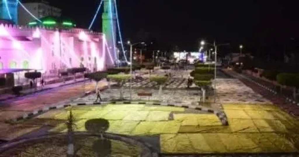 ساحة مدينة بورفؤاد